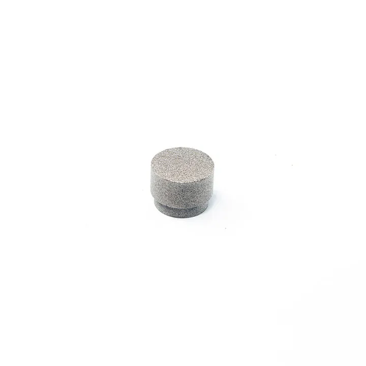 CÔNE DE FILTRATION EN ACIER 4X4.2 40MICRON